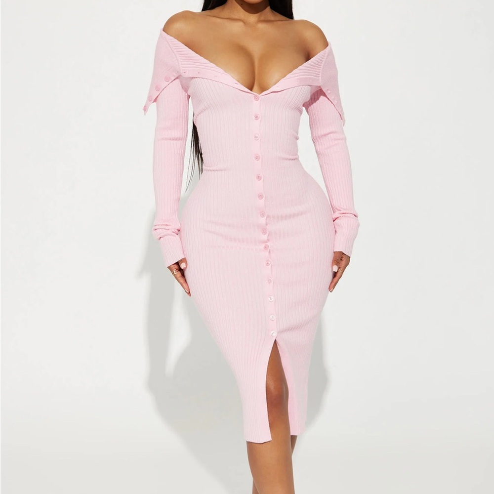Fashion Nova pink sweater midi dress. Off Shoulder. Size Medium. NWT